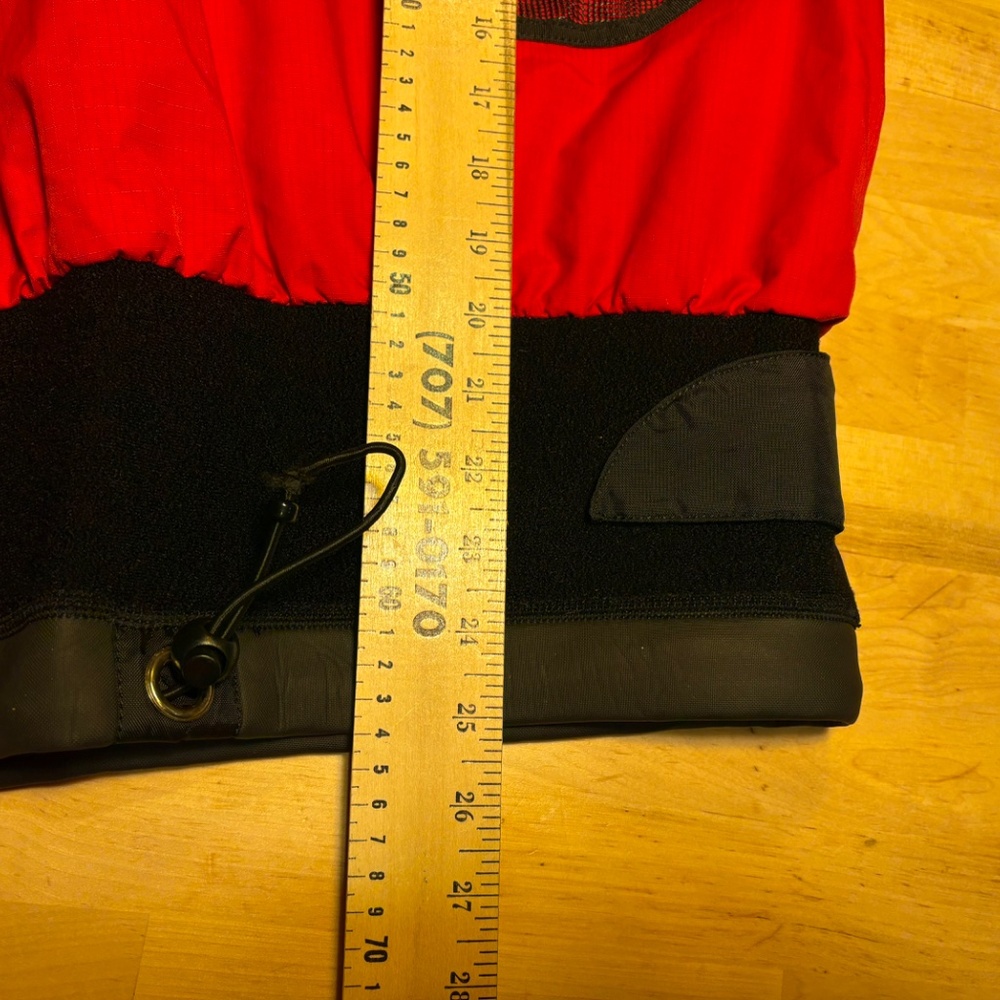 Delta Red and Black Women's Paddling Jacket - Picture 11 of 12